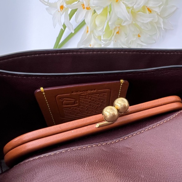 Coach 1941 Dinky with tea rose. - Picture 13 of 16